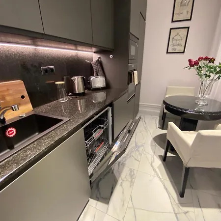 Premium Luxury Opera Near Opera And Basilica Apartamento