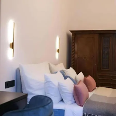 Appartamento Premium Luxury Opera Near Opera And Basilica