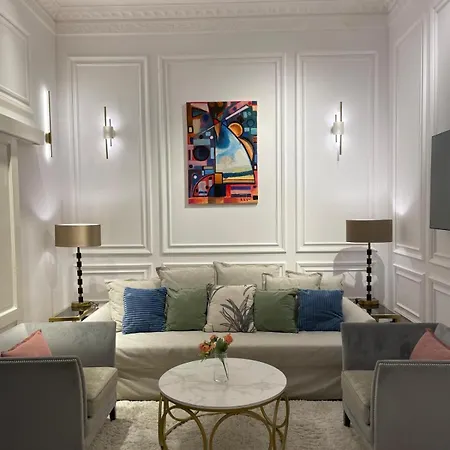 Premium Luxury Opera Near Opera And Basilica Budapest