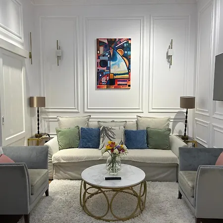 Premium Luxury Opera Near Opera And Basilica
