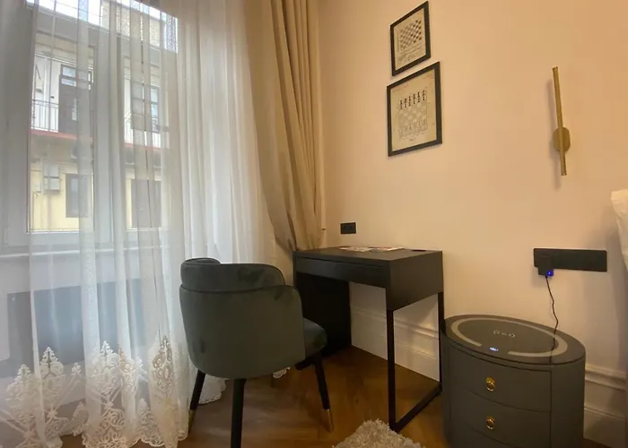 Premium Luxury Opera Near Opera And Basilica *