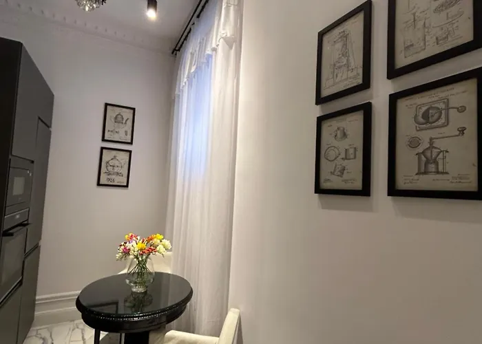 Premium Luxury Opera Near Opera And Basilica 아파트 부다페스트