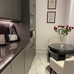 Premium Luxury Opera Near Opera And Basilica