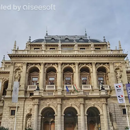 Premium Luxury Opera Near Opera And Basilica Apartamento