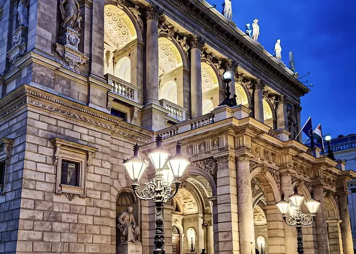 Premium Luxury Opera Near Opera And Basilica Apartament *